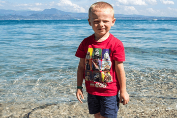 于姓男孩起名两个字